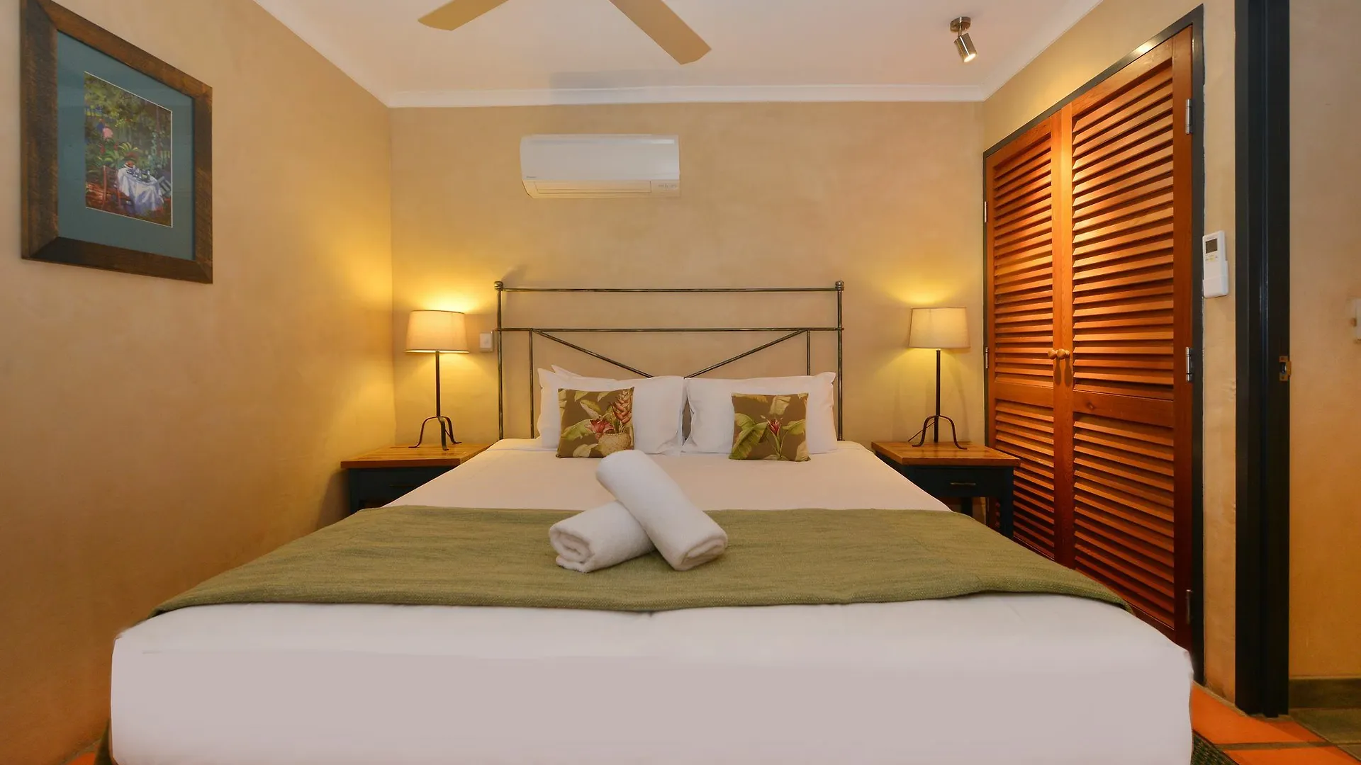 Seascape Apartments At Villa San Michele Port Douglas Australia